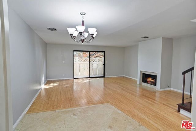 4365 Mclaughlin Avenue 18, Los Angeles, CA 90066