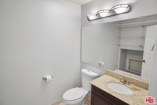 4365 Mclaughlin Avenue 18, Los Angeles, CA 90066