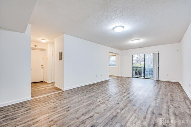 1116 Edison Glen Terrace, Edison, NJ 08837