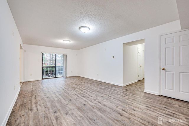 1116 Edison Glen Terrace, Edison, NJ 08837