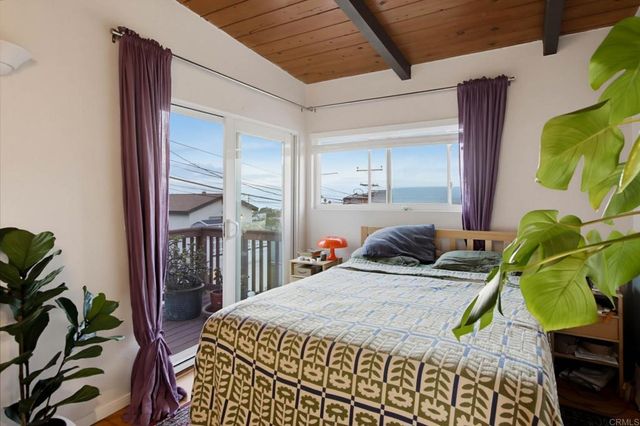 4565 NARRAGANSETT Avenue, San Diego, CA 92107