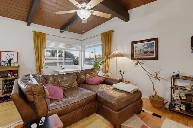 4565 NARRAGANSETT Avenue, San Diego, CA 92107