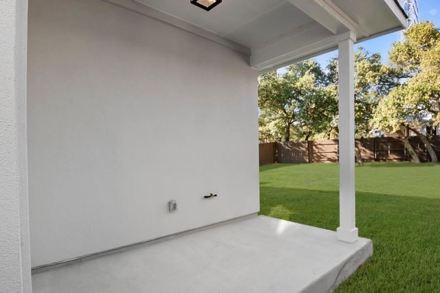 2605 Sam Bass RD 104, Round Rock, TX 78681