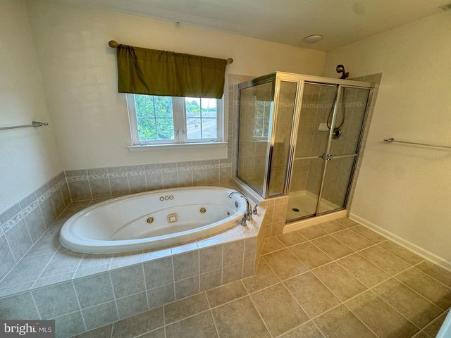32 TRIBUTARY LN, Millville, DE 19967