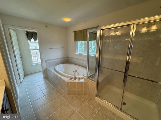 32 TRIBUTARY LN, Millville, DE 19967