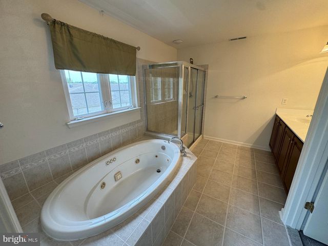 32 TRIBUTARY LN, Millville, DE 19967
