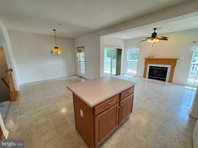 32 TRIBUTARY LN, Millville, DE 19967