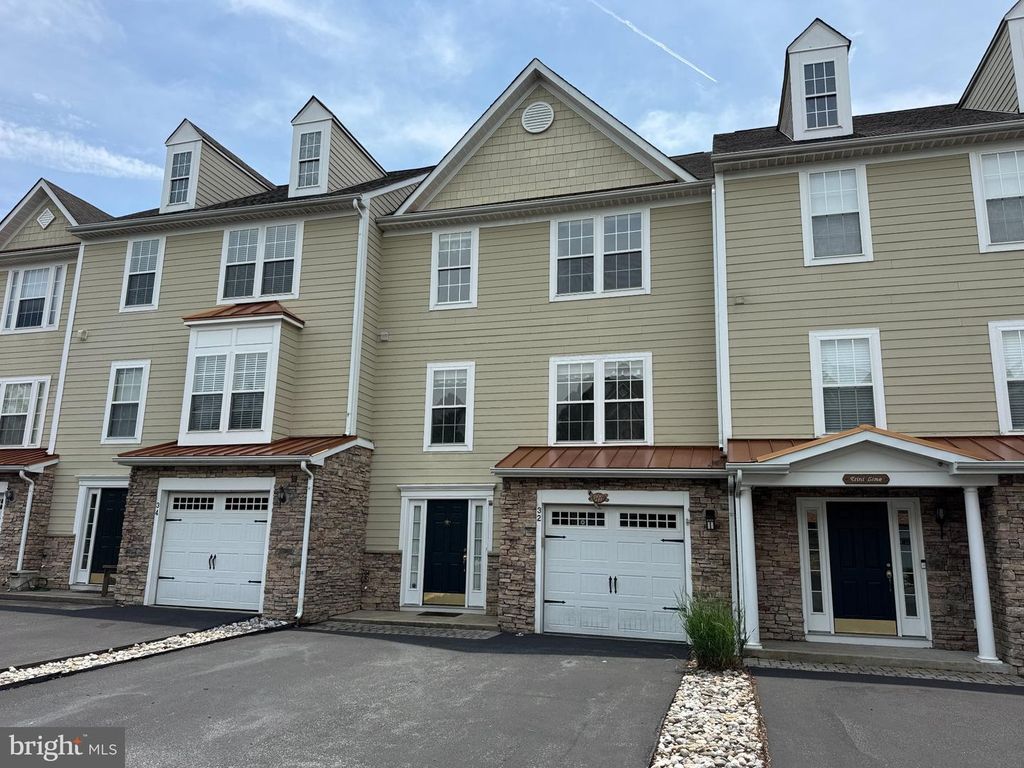 32 TRIBUTARY LN, Millville, DE 19967