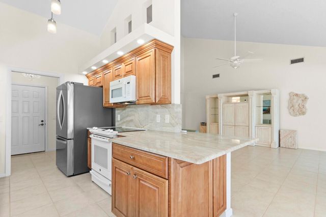 327 Ridge Road, Jupiter, FL 33477