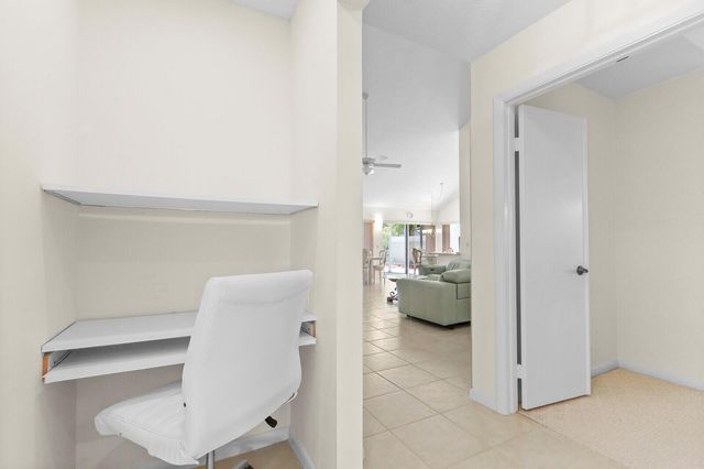 327 Ridge Road, Jupiter, FL 33477