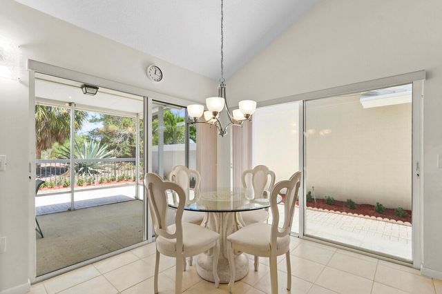 327 Ridge Road, Jupiter, FL 33477