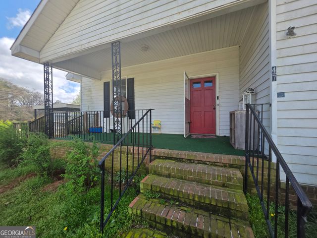 47 Mathis Lake Road, Thomaston, GA 30286