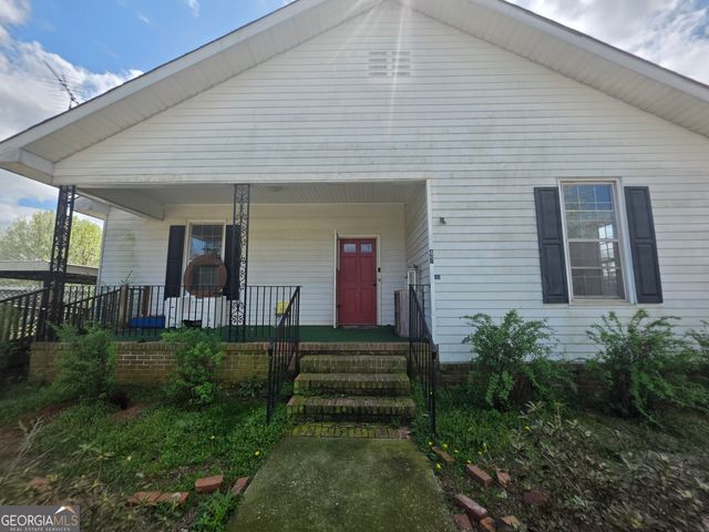 47 Mathis Lake Road, Thomaston, GA 30286