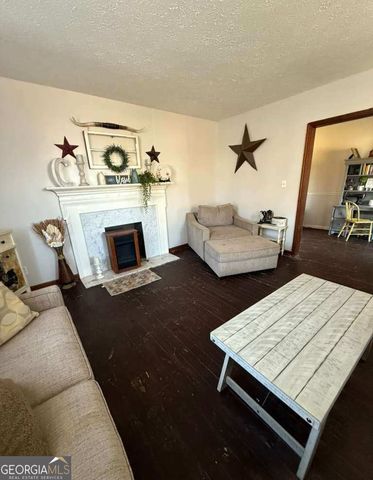 47 Mathis Lake Road, Thomaston, GA 30286