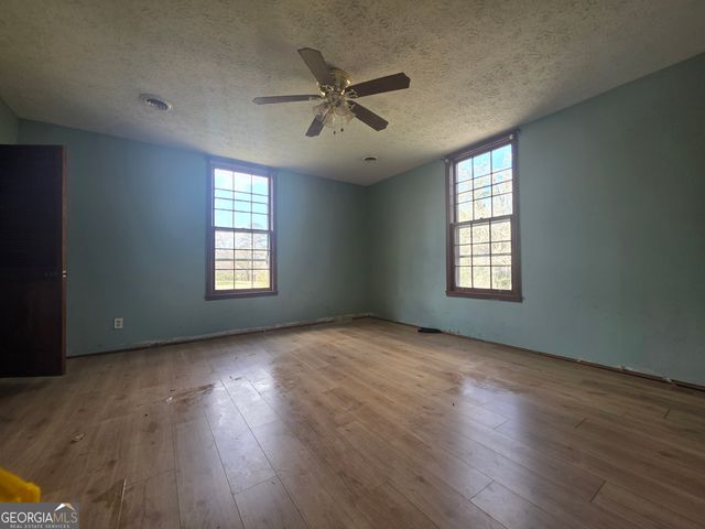 47 Mathis Lake Road, Thomaston, GA 30286