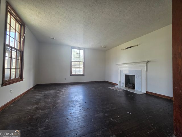 47 Mathis Lake Road, Thomaston, GA 30286