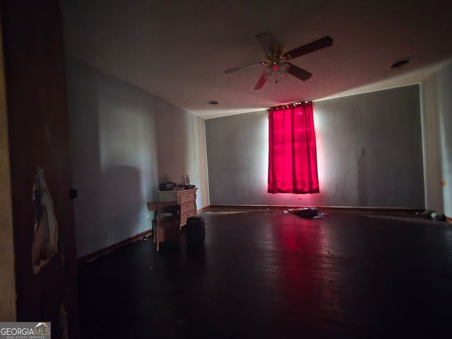 47 Mathis Lake Road, Thomaston, GA 30286