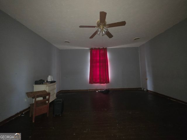 47 Mathis Lake Road, Thomaston, GA 30286