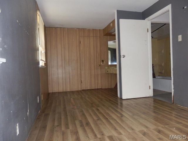2149 Penfield Avenue, St Louis, MO 63114