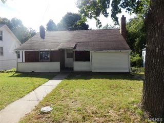 2149 Penfield Avenue, St Louis, MO 63114