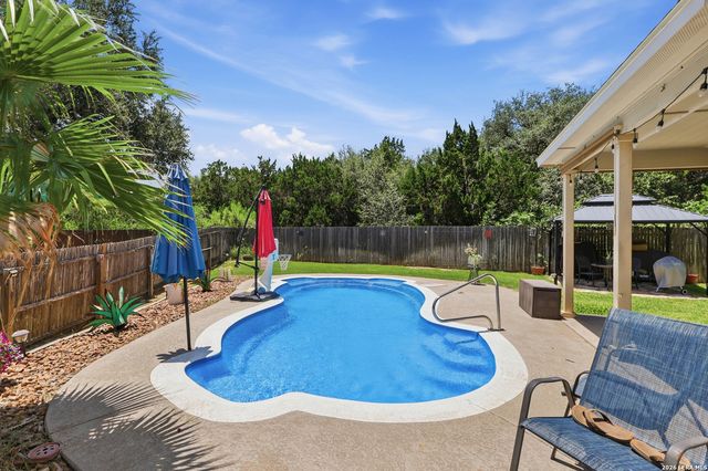 10903 FOX GLOVE FLD, Helotes, TX 78023