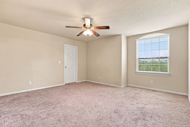 10903 FOX GLOVE FLD, Helotes, TX 78023
