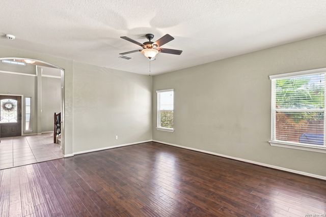 10903 FOX GLOVE FLD, Helotes, TX 78023