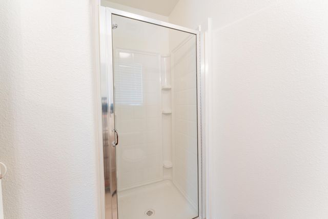 254 Feather Court, Tulare, CA 93274