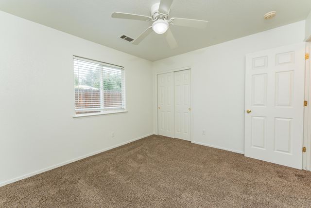 254 Feather Court, Tulare, CA 93274