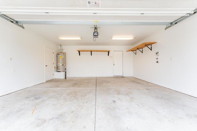 254 Feather Court, Tulare, CA 93274