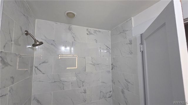 43 Fernhill Avenue, Buffalo, NY 14215