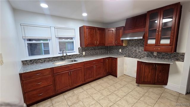 43 Fernhill Avenue, Buffalo, NY 14215