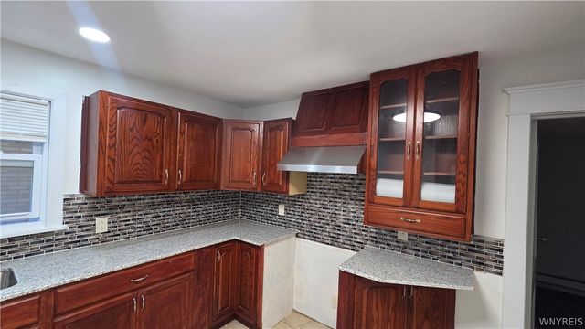 43 Fernhill Avenue, Buffalo, NY 14215