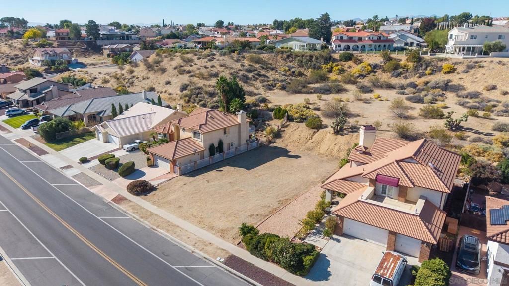 13480 Spring Valley Pkwy, Victorville, CA 92395