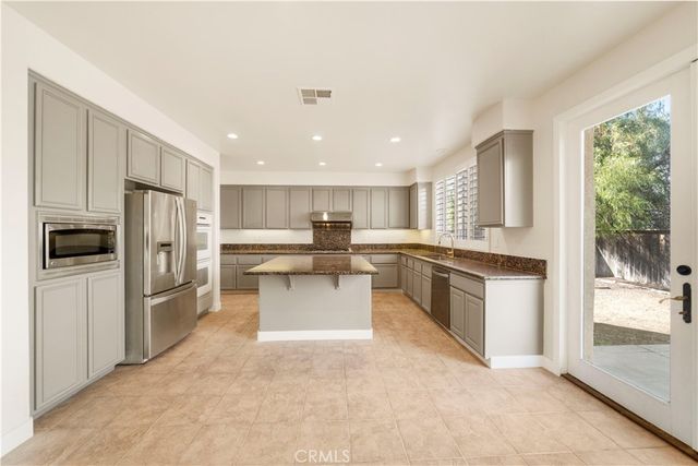 25122 Cliffrose, Corona, CA 92883