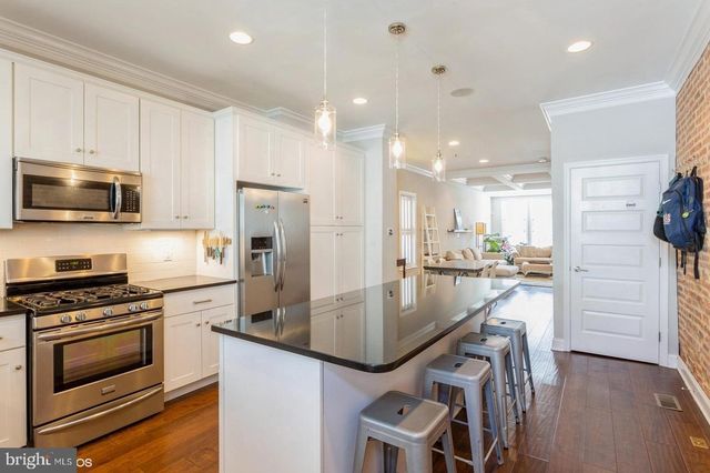 2818 E BALTIMORE ST, Baltimore, MD 21224