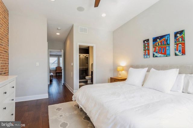 2818 E BALTIMORE ST, Baltimore, MD 21224