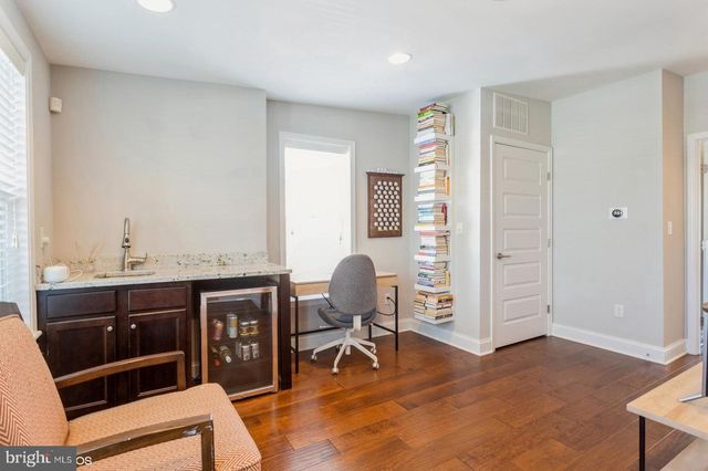 2818 E BALTIMORE ST, Baltimore, MD 21224