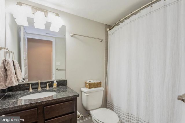 2818 E BALTIMORE ST, Baltimore, MD 21224