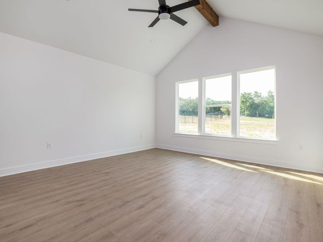 811 County Road 200, Burnet, TX 78611