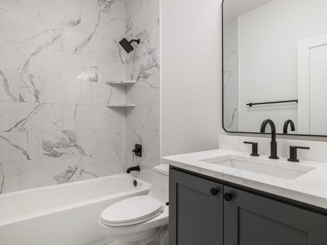 811 County Road 200, Burnet, TX 78611