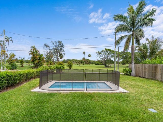 422 N Lakeside Drive, Lake Worth Beach, FL 33460