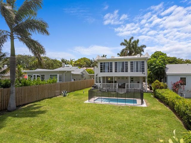 422 N Lakeside Drive, Lake Worth Beach, FL 33460