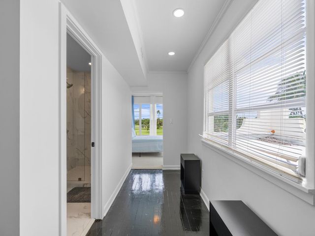 422 N Lakeside Drive, Lake Worth Beach, FL 33460
