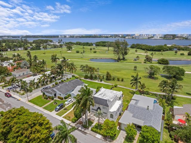 422 N Lakeside Drive, Lake Worth Beach, FL 33460