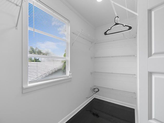 422 N Lakeside Drive, Lake Worth Beach, FL 33460