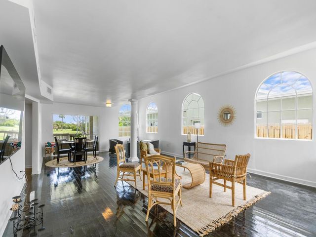 422 N Lakeside Drive, Lake Worth Beach, FL 33460
