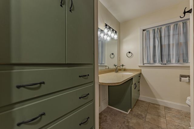 3008 N Red Bank Road, Evansville, IN 47720