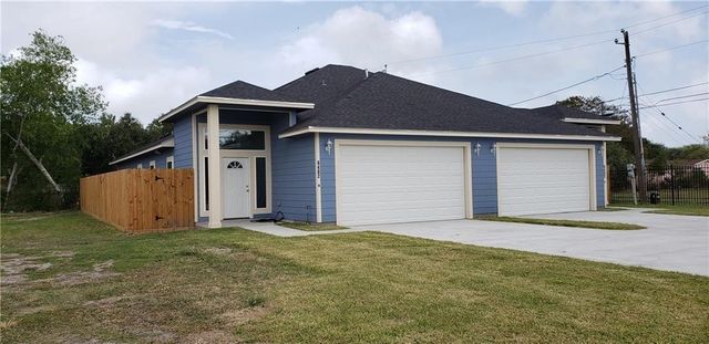 6402 Williams Dr A & B, Corpus Christi, TX 78412