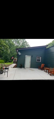 504 Dunbrack CIR, Covington, VA 24426